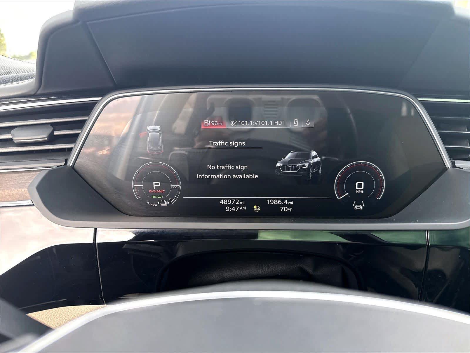 Used 2021 Audi e-tron Prestige w/ Prestige Package AWD/4WD image 16