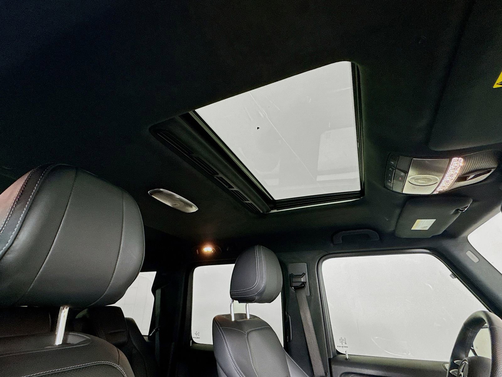 Used 2025 Mercedes-Benz G 580 w/ EQ Technology image 20