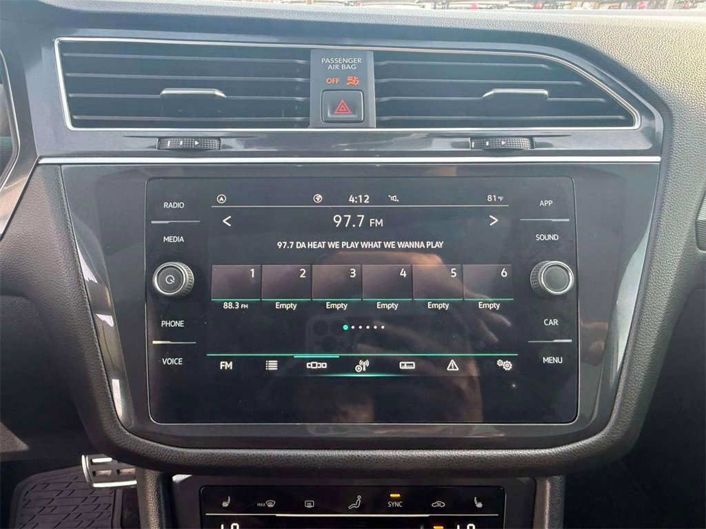Certified 2024 Volkswagen Tiguan SE R-Line image 18