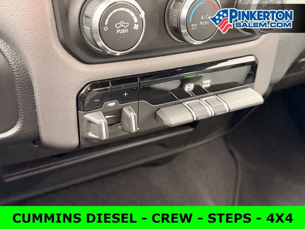 Used 2024 RAM 2500 Big Horn image 28