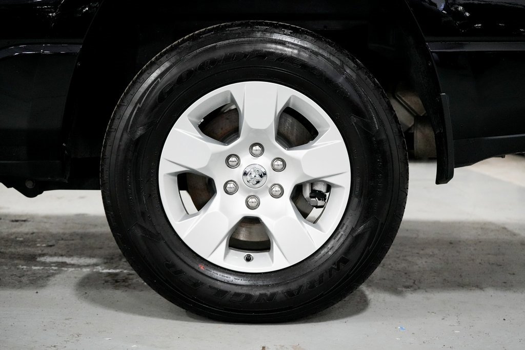 Used 2024 RAM 1500 Big Horn image 27