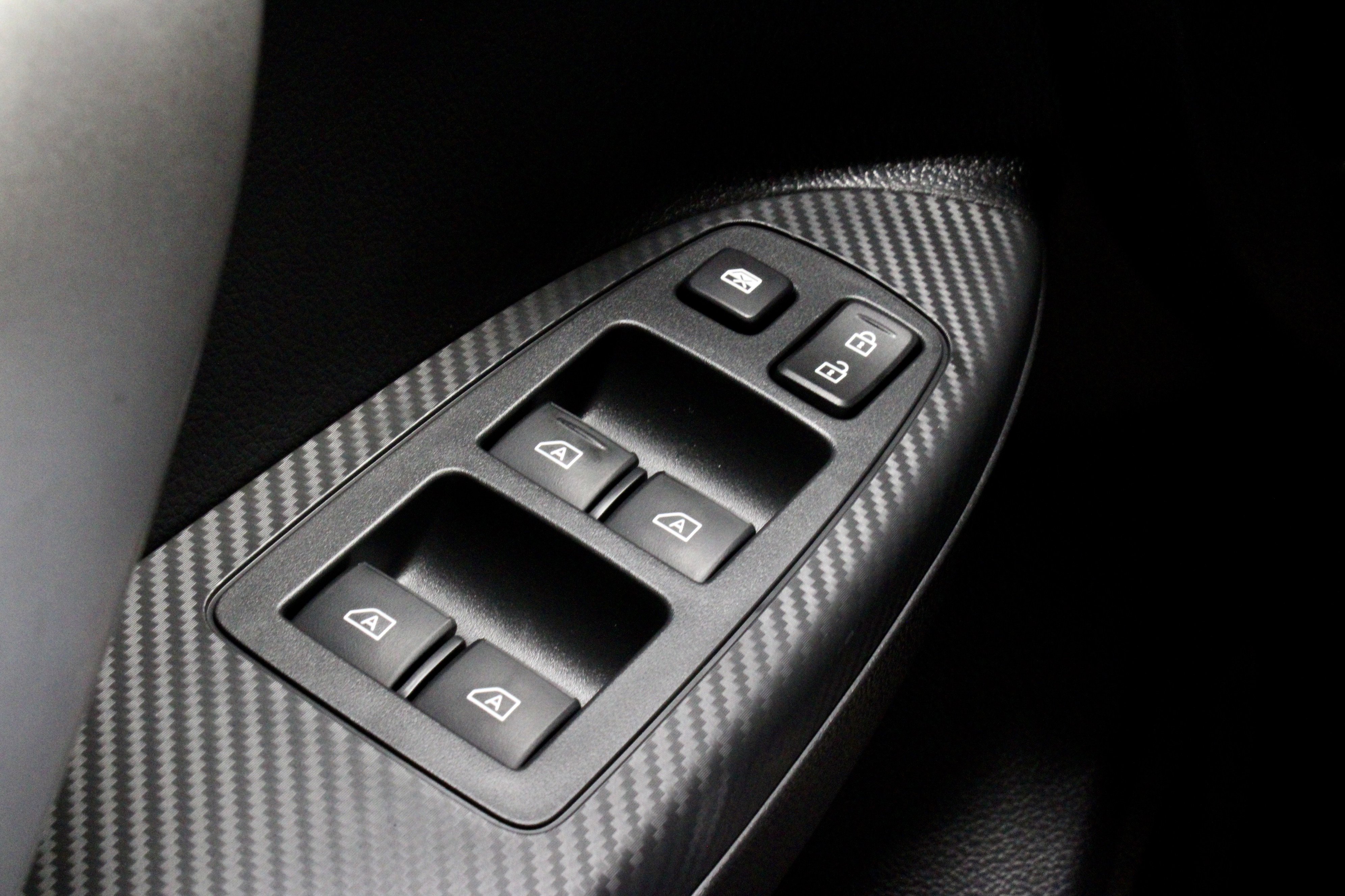 New 2026 Mitsubishi Eclipse Cross SEL image 11