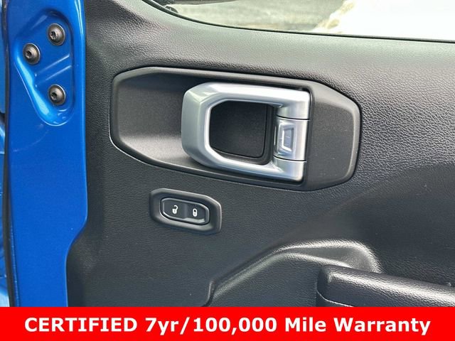 Used 2021 Jeep Wrangler Sport image 9