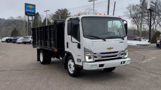 Certified 2024 Chevrolet Low Cab Forward image 3