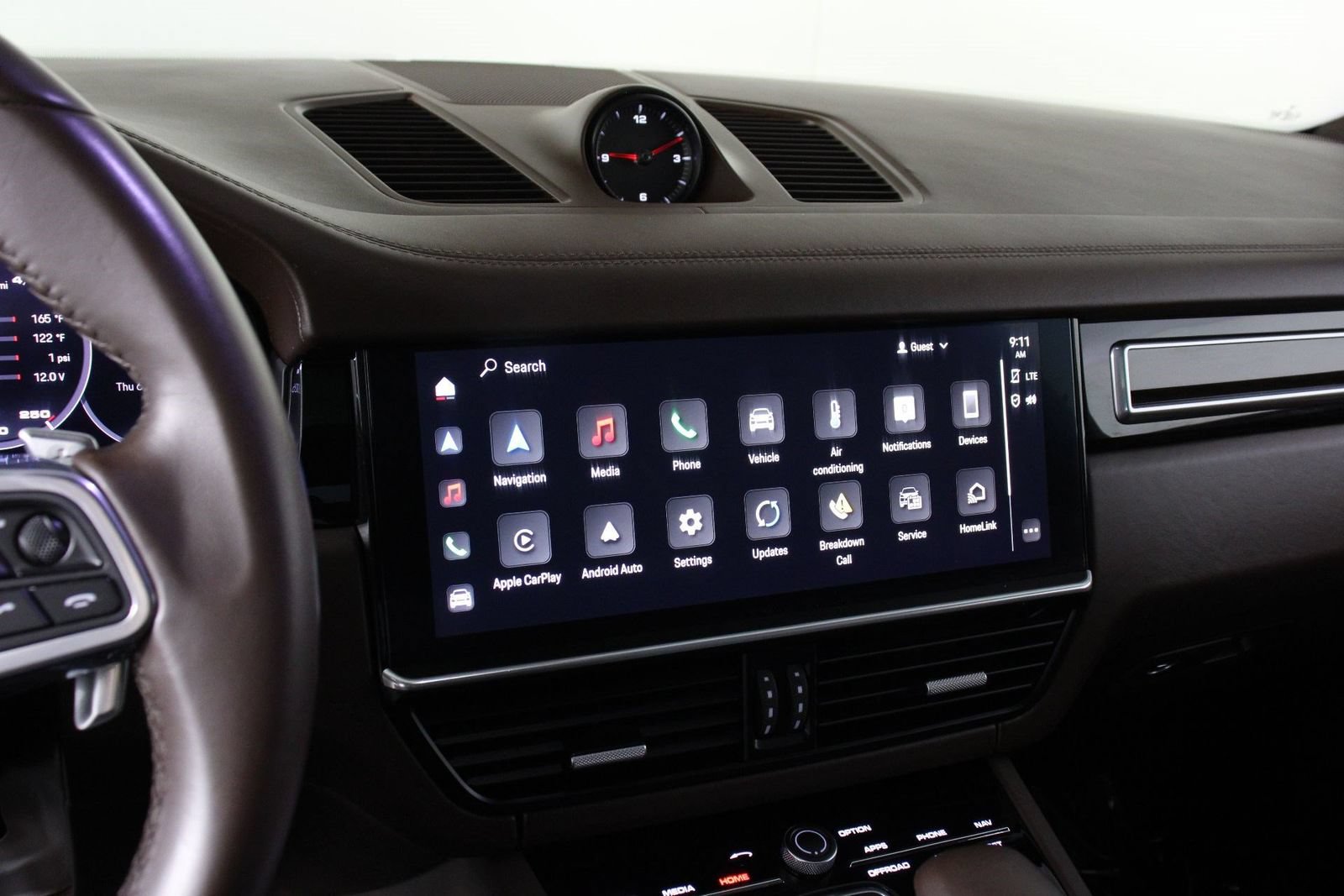 Certified 2023 Porsche Cayenne S AWD/4WD image 13
