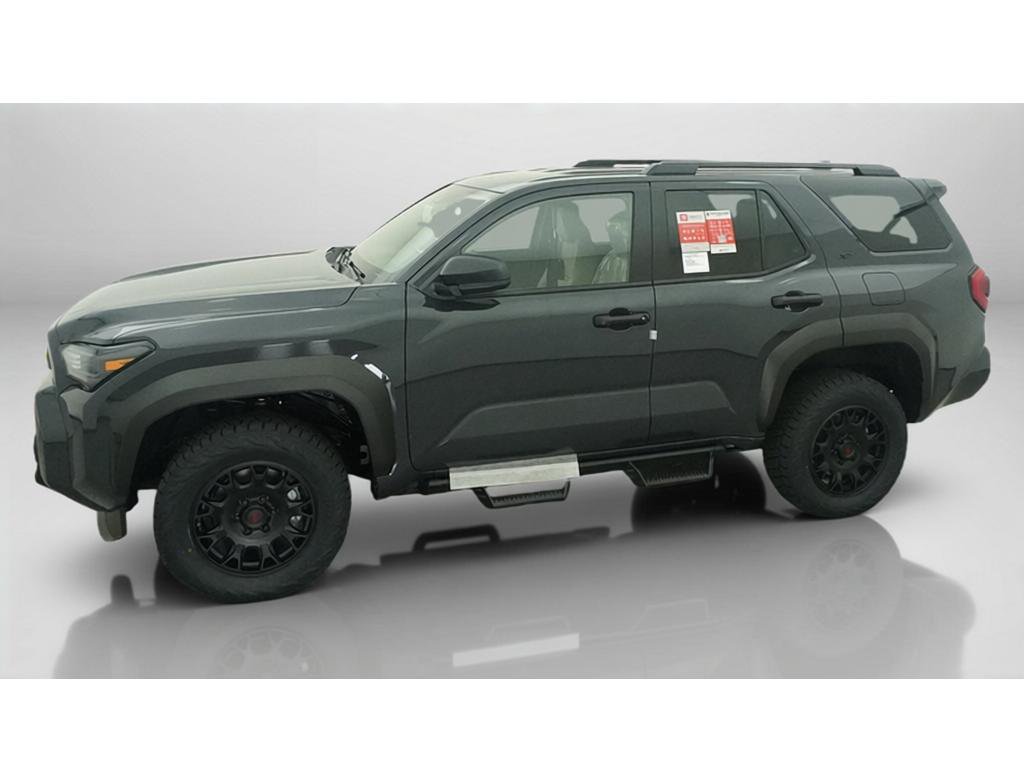 New 2026 Toyota 4Runner SR5 AWD/4WD image 3