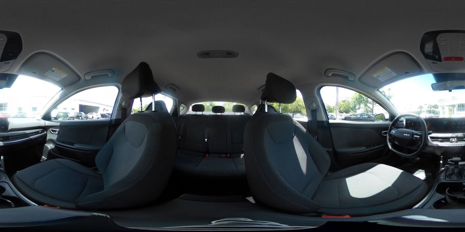Used 2025 Kia K4 FWD image 41