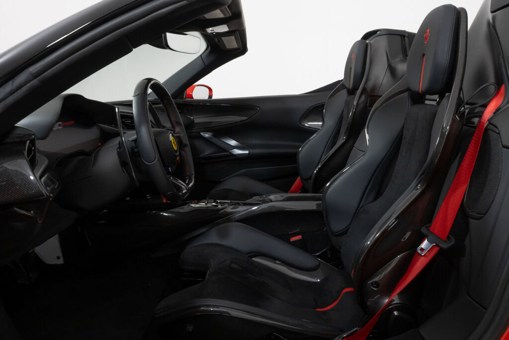 Used 2023 Ferrari SF90 Spider AWD/4WD image 4