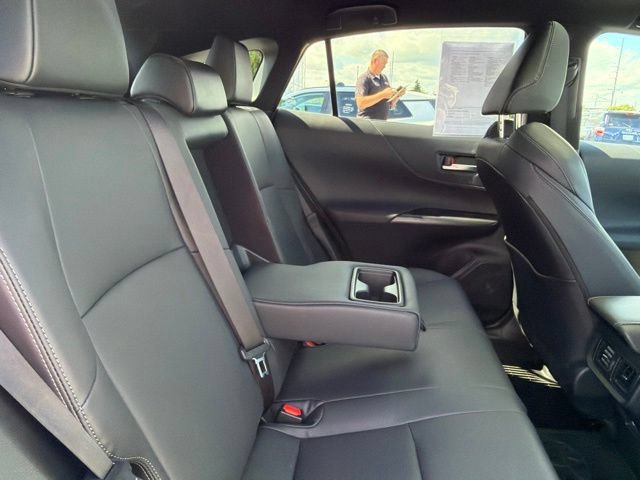 Certified 2024 Toyota Venza Nightshade AWD/4WD image 36