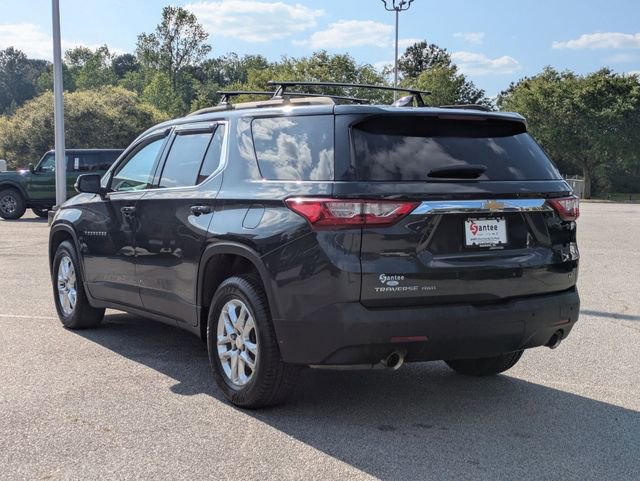 Used 2020 Chevrolet Traverse LT w/ Driver Confidence II Package image 4