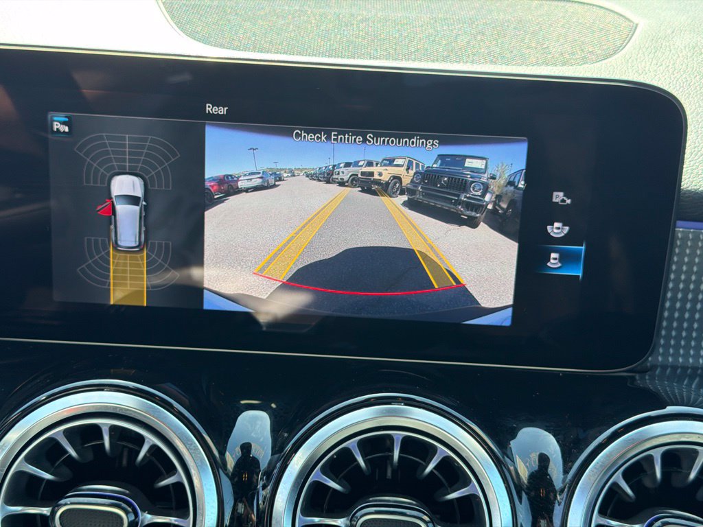 Certified 2023 Mercedes-Benz EQB 300 4MATIC w/ Exclusive Package image 29
