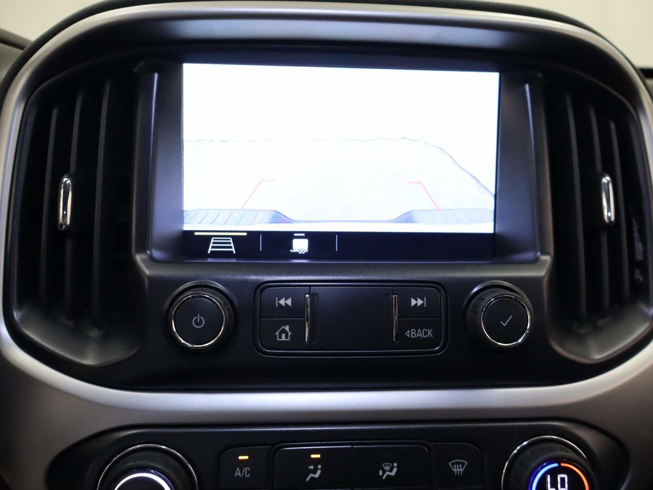 Used 2019 Chevrolet Colorado ZR2 AWD/4WD image 12