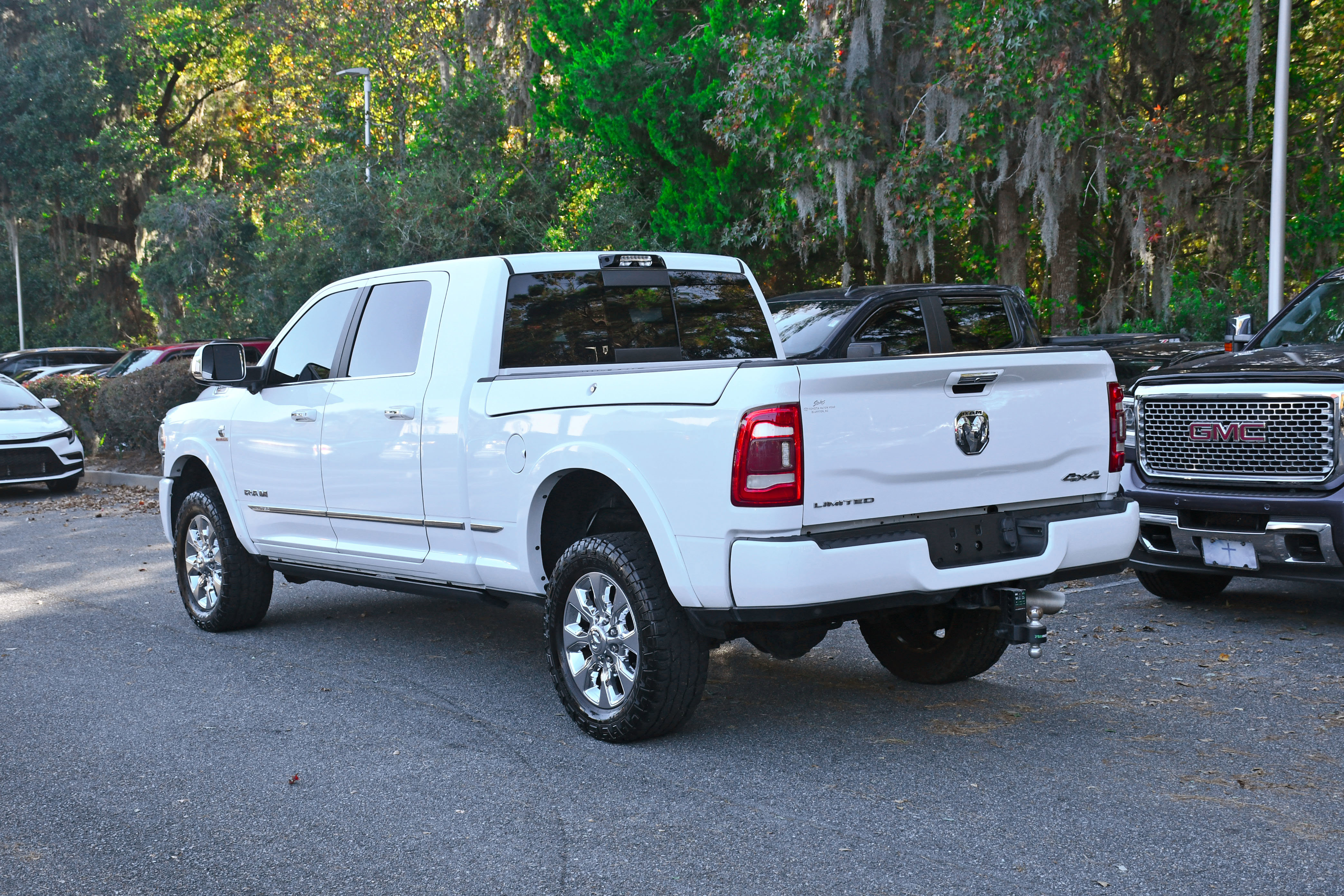 Used 2021 RAM 2500 Limited image 3