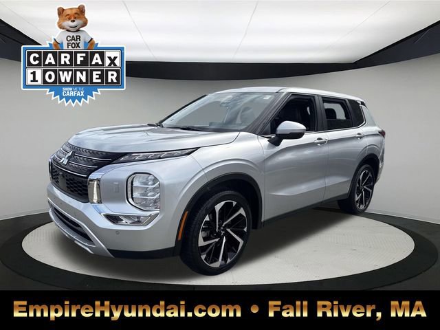 Used 2024 Mitsubishi Outlander SE Black Edition