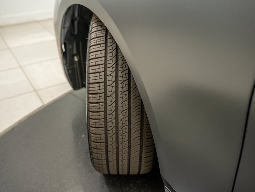 Used 2024 BMW i5 eDrive40i w/ M Sport Package RWD image 49