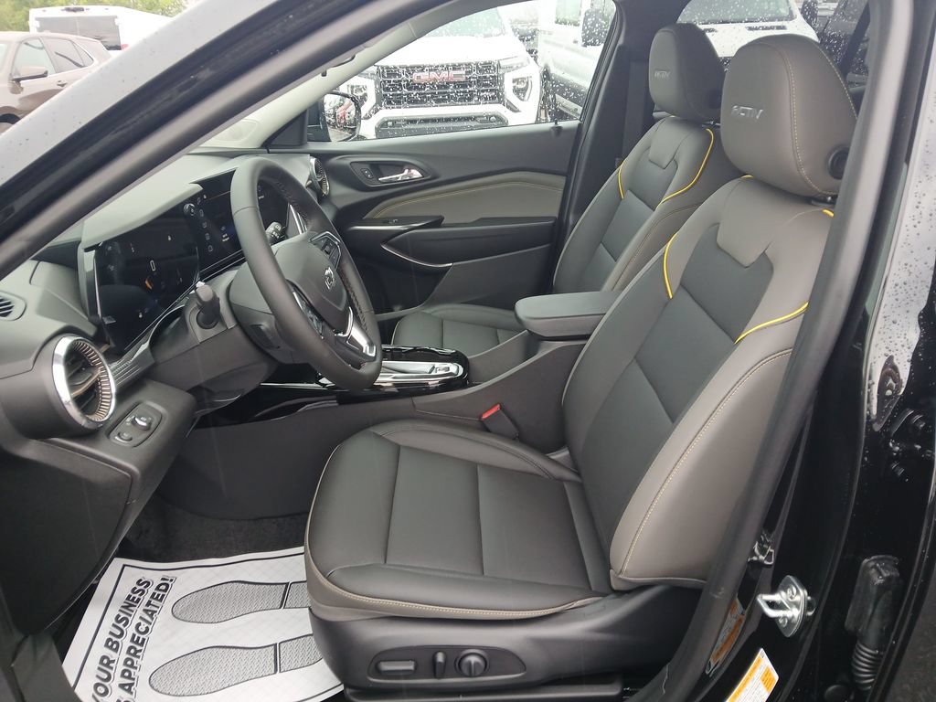 New 2026 Chevrolet Trax ACTIV w/ Driver Confidence Package FWD image 10