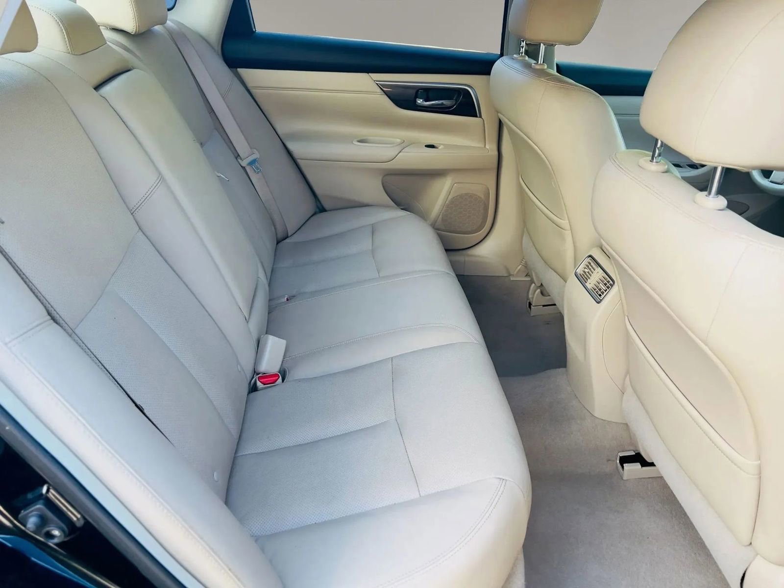 Used 2013 Nissan Altima 2.5 SL FWD image 15