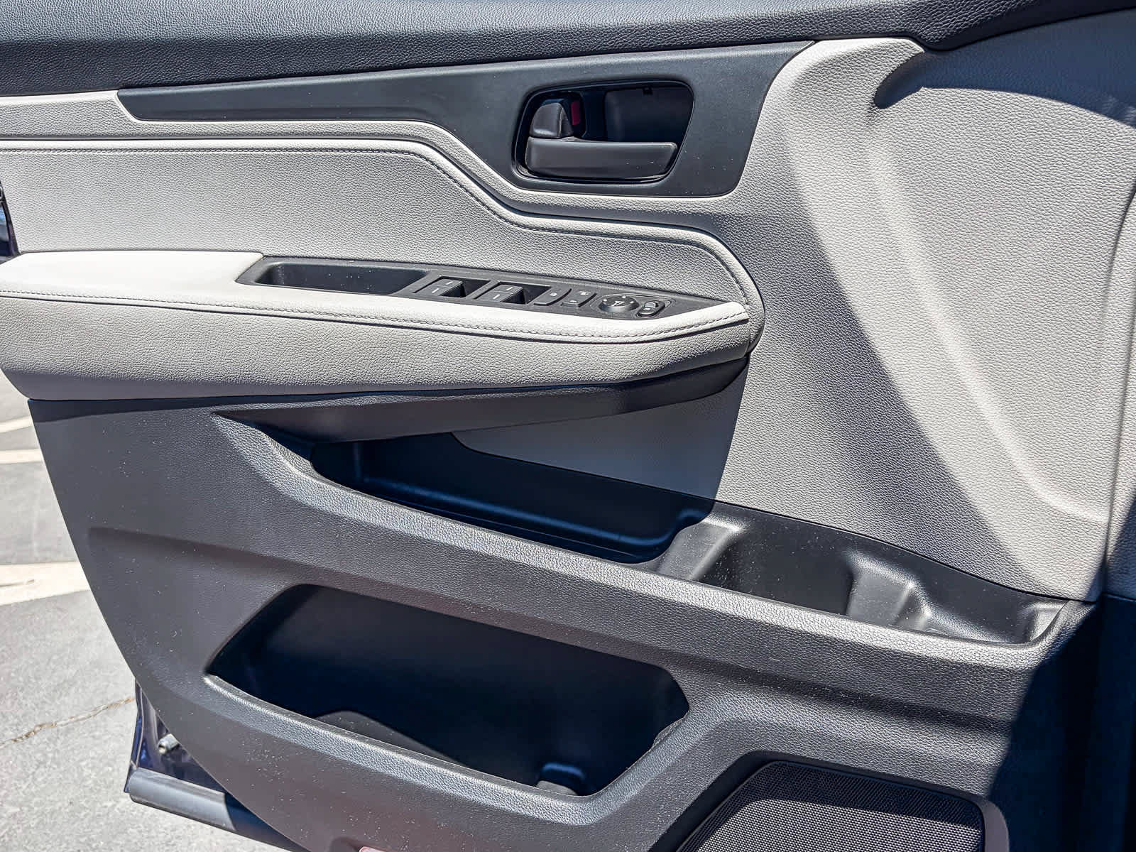 Used 2018 Honda Odyssey EX image 20