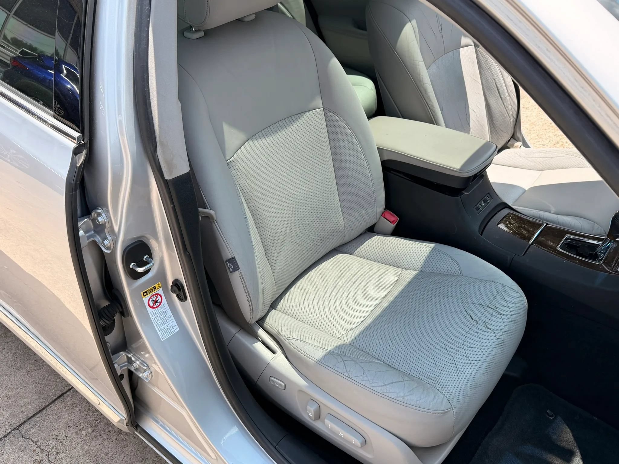 Used 2011 Lexus ES 350 FWD image 15