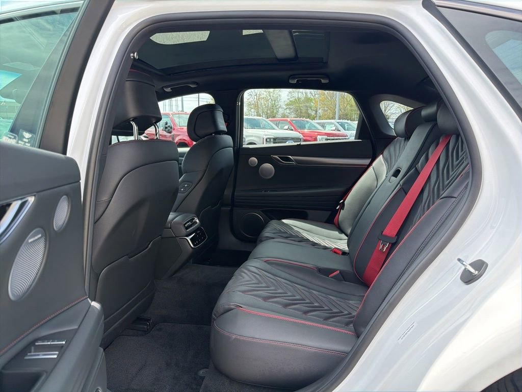 Used 2025 Genesis G80 3.5T Sport image 13