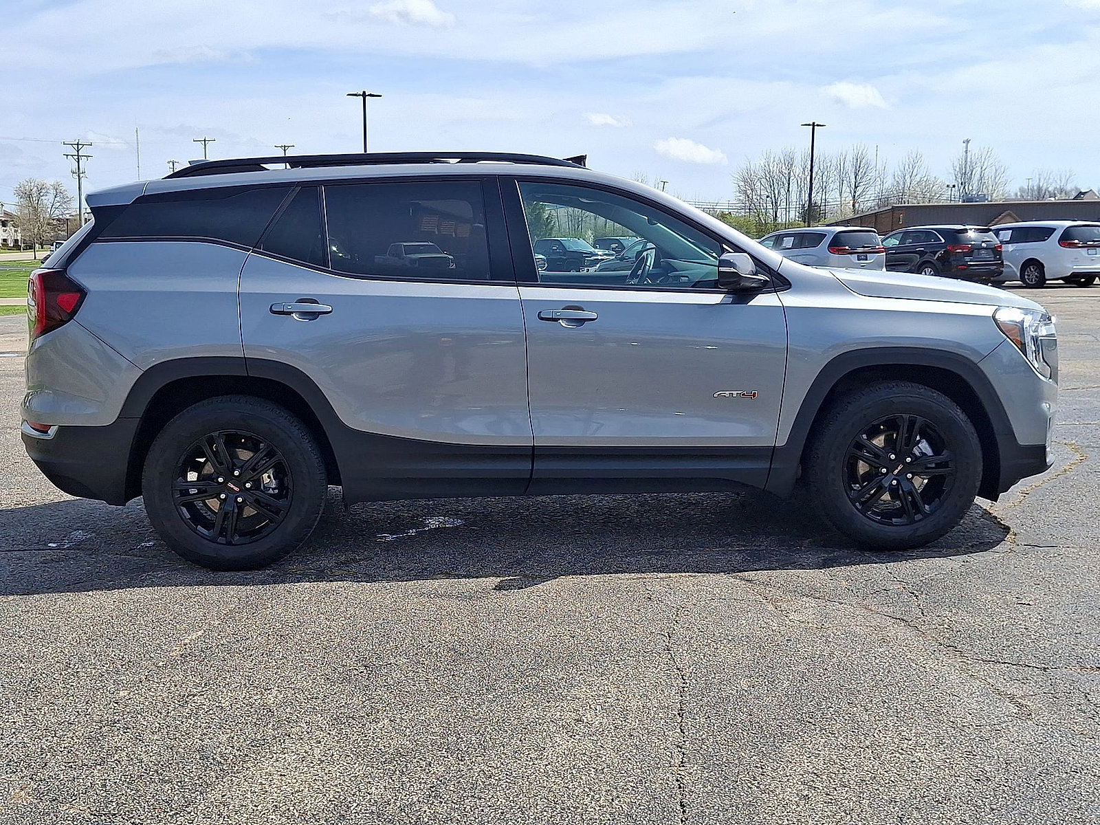 Used 2024 GMC Terrain AT4 w/ Tech Package AWD/4WD image 26