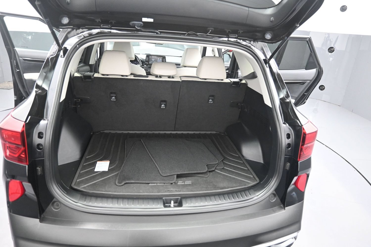Used 2021 Kia Seltos EX AWD/4WD image 40