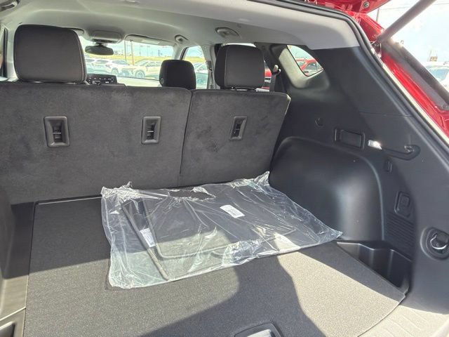 New 2026 Chevrolet Blazer LT w/ Convenience Package FWD image 25