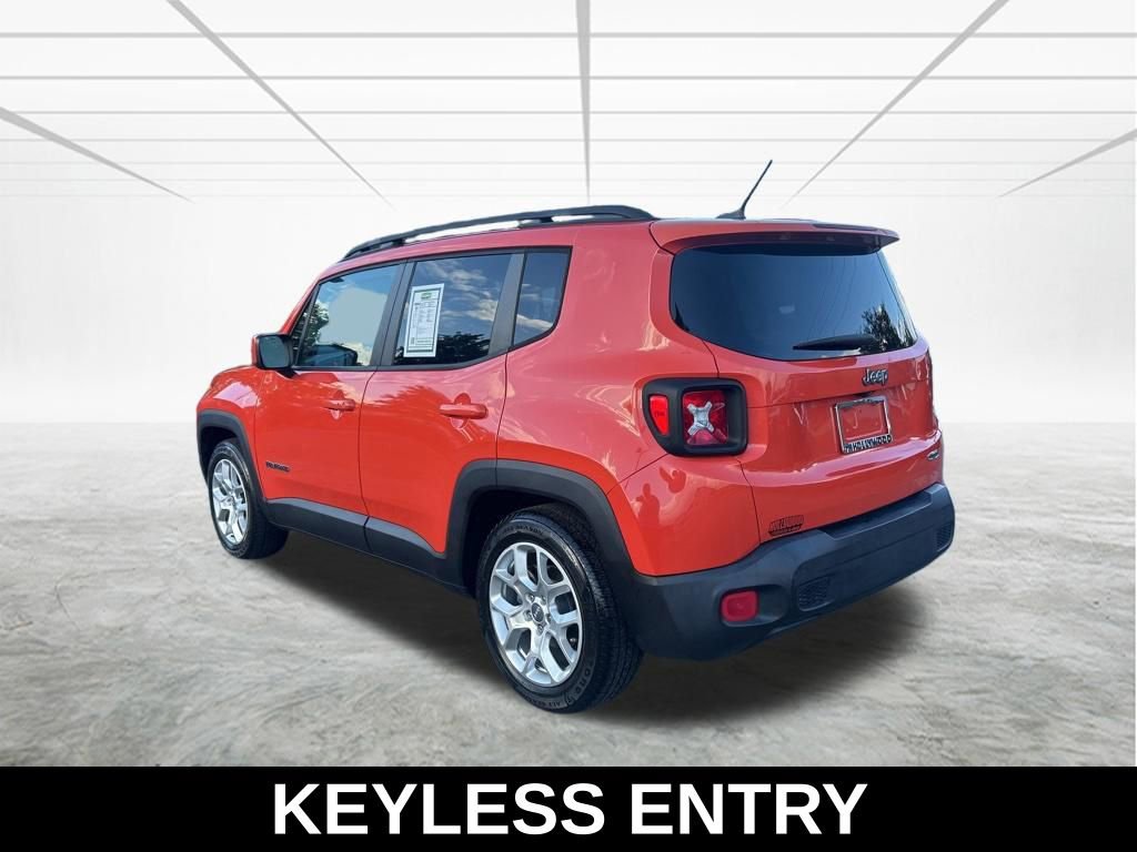 Used 2017 Jeep Renegade Latitude w/ Safety & Security Group image 7