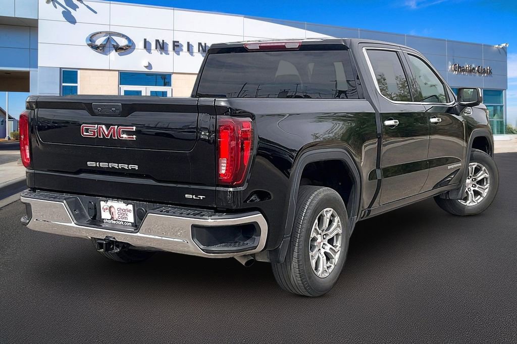 Used 2025 GMC Sierra 1500 SLT image 2