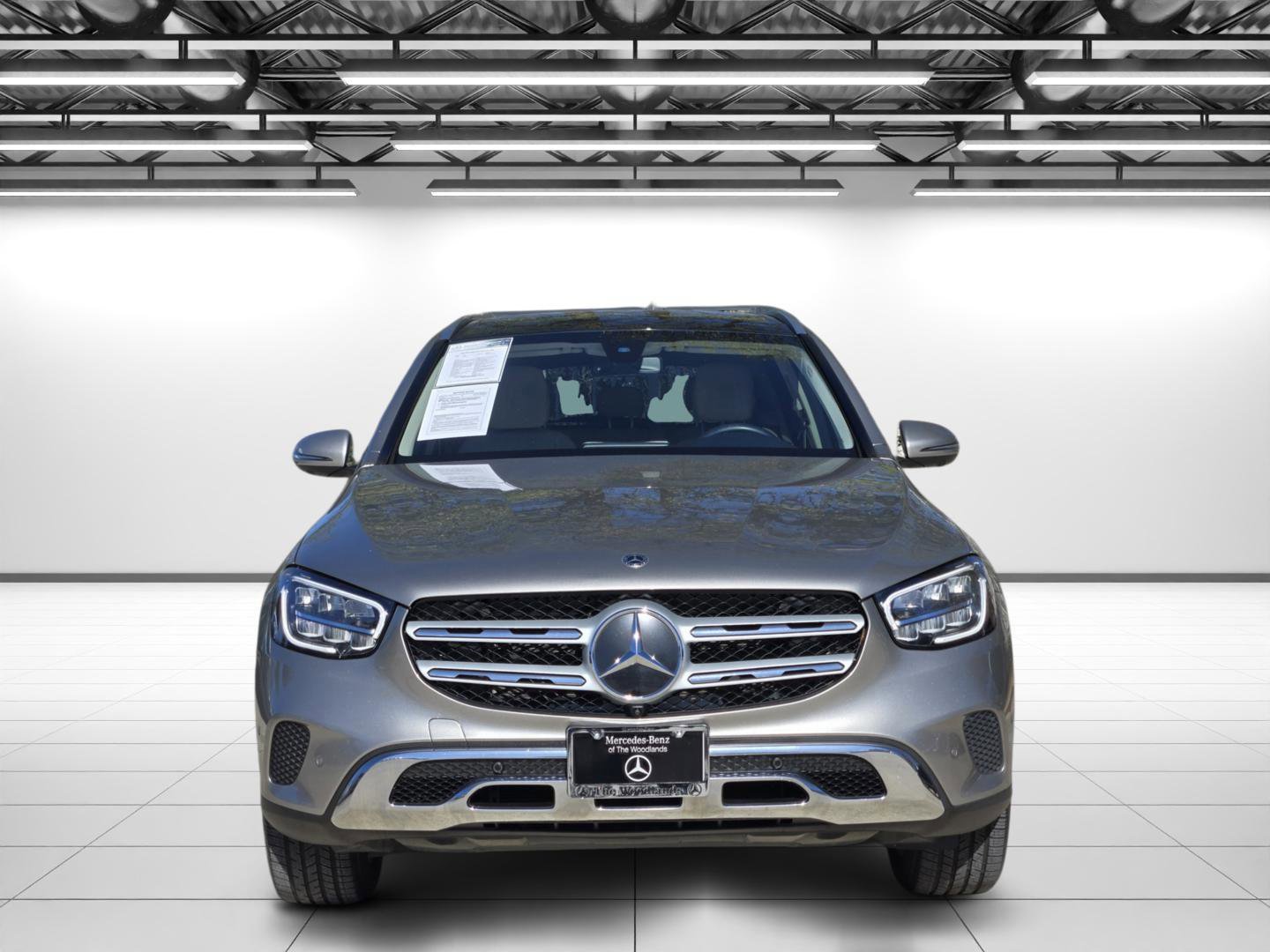 Used 2021 Mercedes-Benz GLC 300 image 4