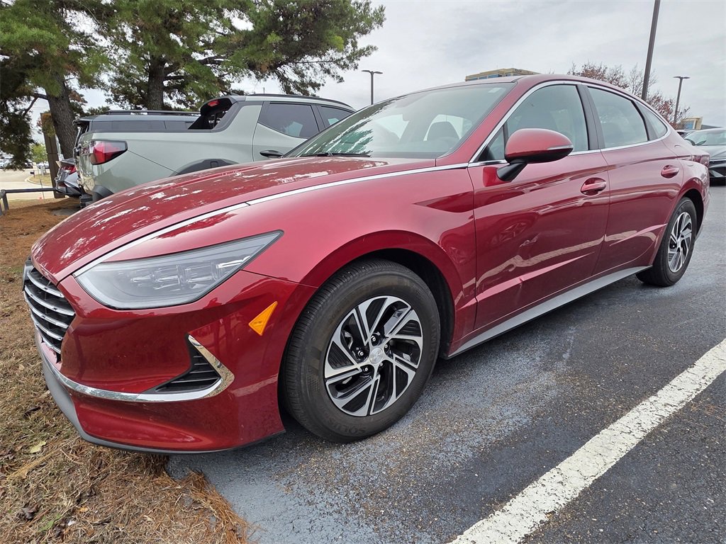 Used 2023 Hyundai Sonata Blue image 2