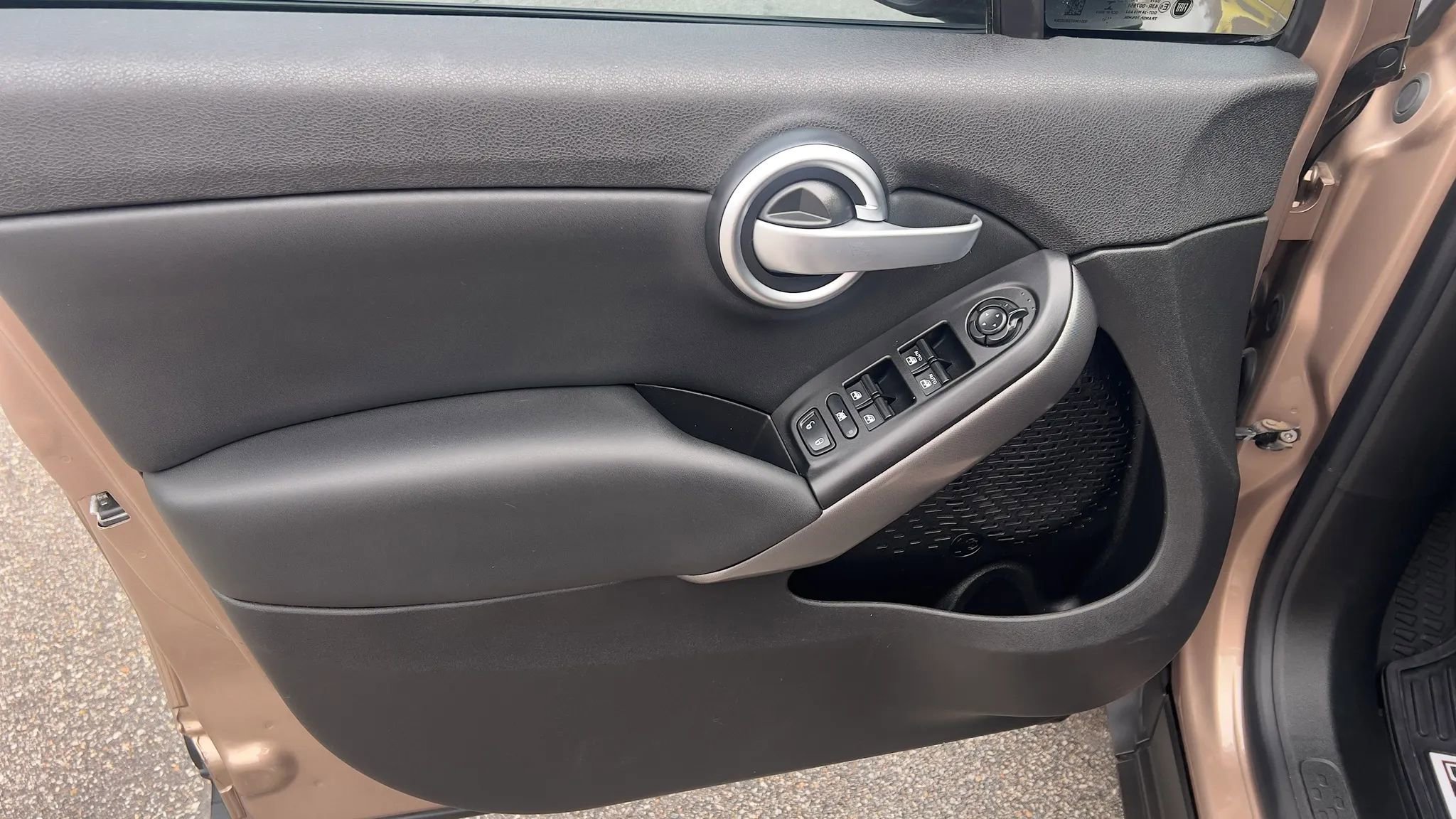 Used 2017 FIAT 500X Pop w/ Pop Popular Equipment Package AWD/4WD image 14