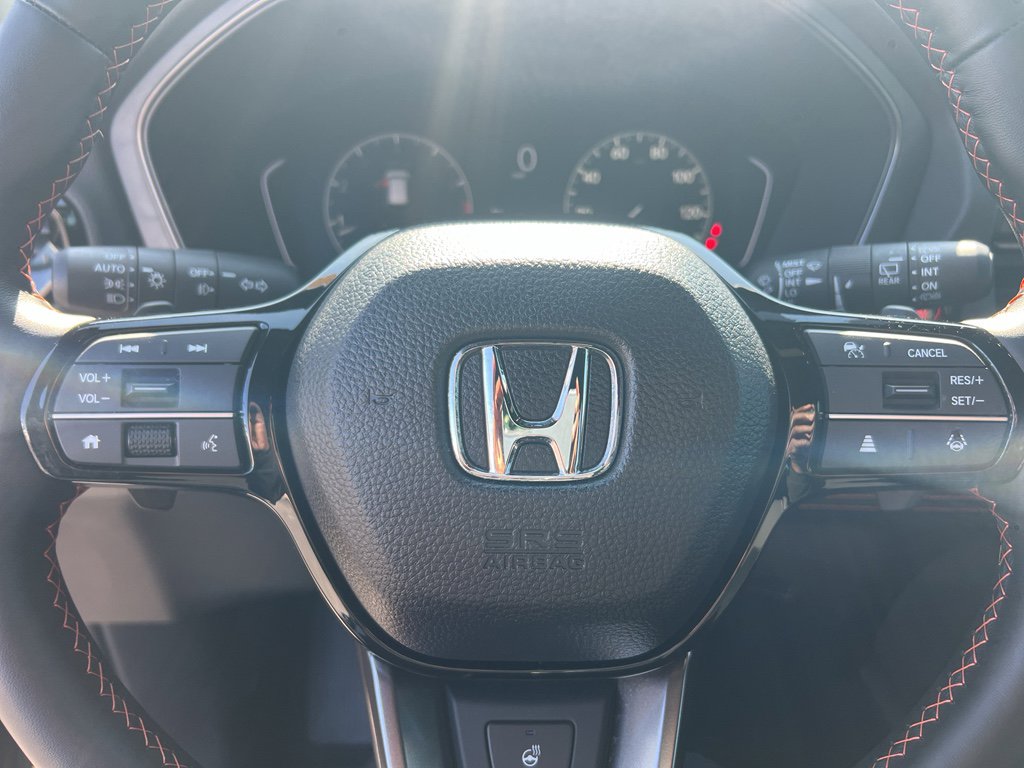 Certified 2025 Honda Pilot TrailSport image 16