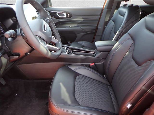 New 2026 Jeep Compass Latitude w/ Sun and Sound Group image 12