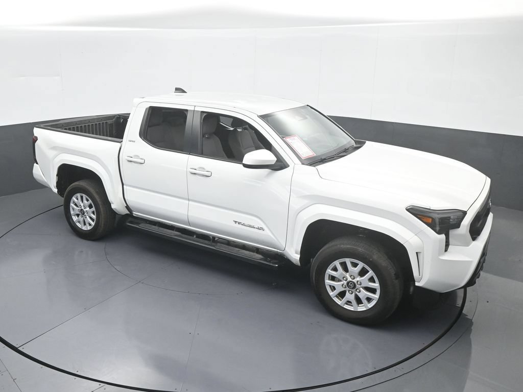 Used 2024 Toyota Tacoma SR5 RWD image 58