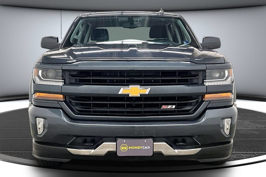 Used 2018 Chevrolet Silverado 1500 LT w/ All Star Edition AWD/4WD image 2