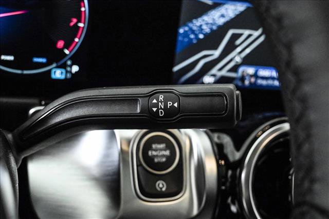 New 2026 Mercedes-Benz GLB 250 4MATIC image 12