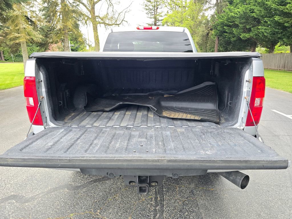 Used 2013 Chevrolet Silverado 2500 LTZ AWD/4WD image 16