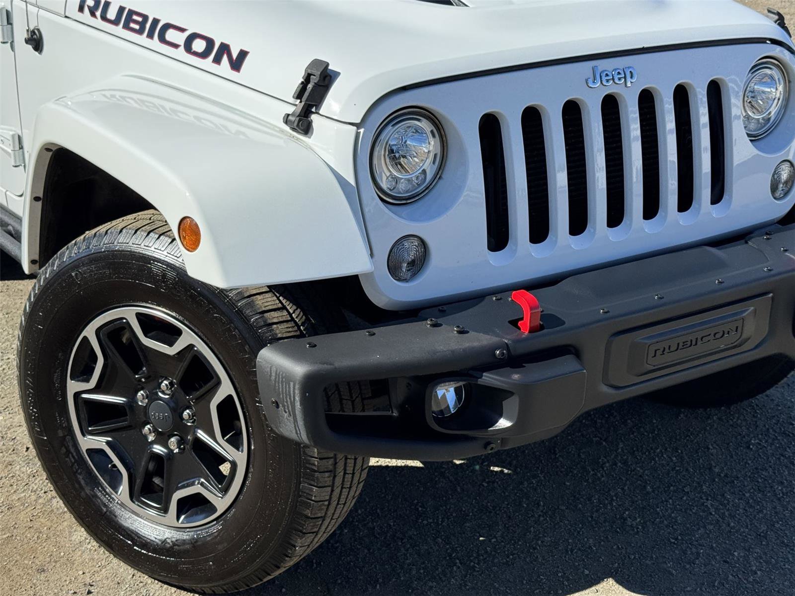 Used 2017 Jeep Wrangler Rubicon image 3