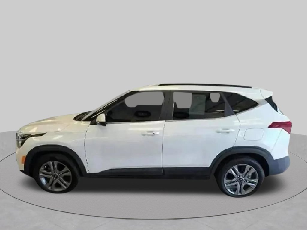 Used 2022 Kia Seltos S FWD image 12