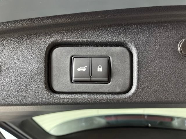 New 2026 Nissan Pathfinder Platinum FWD image 52