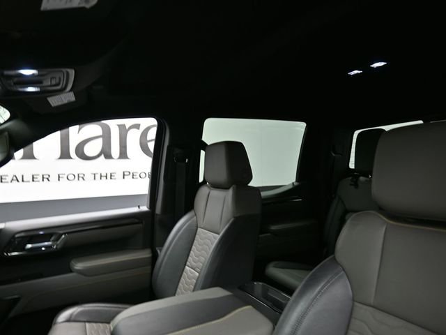 Used 2023 Chevrolet Silverado 1500 ZR2 image 17