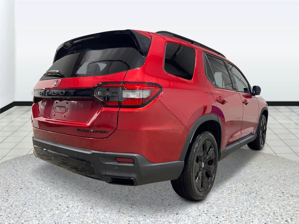 New 2026 Honda Pilot Black Edition image 3