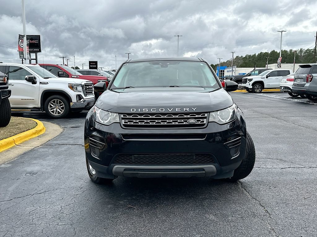 Used 2016 Land Rover Discovery Sport SE image 5