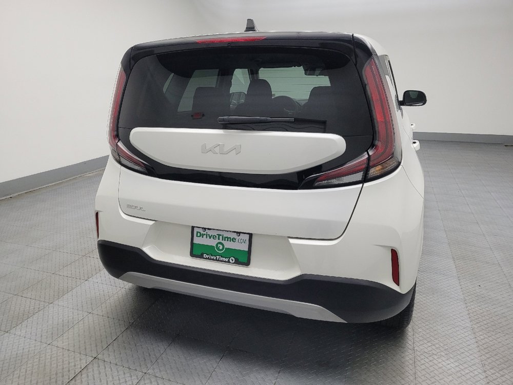 Used 2024 Kia Soul LX w/ Option Group 015 image 7
