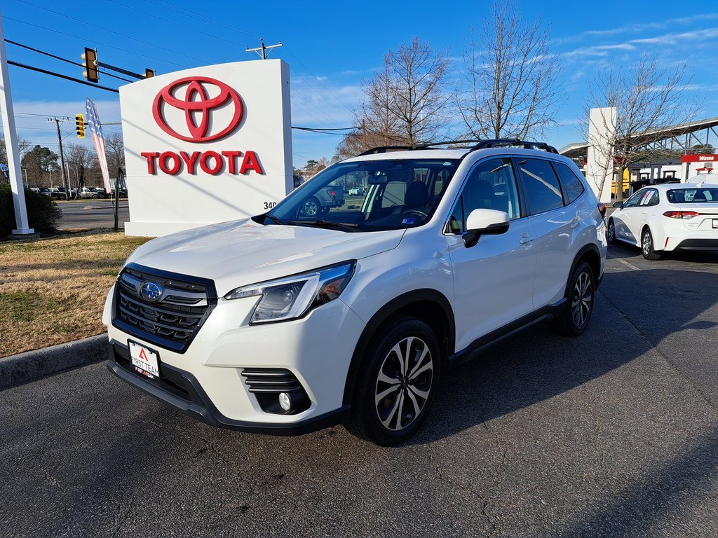 Used 2023 Subaru Forester Limited image 2