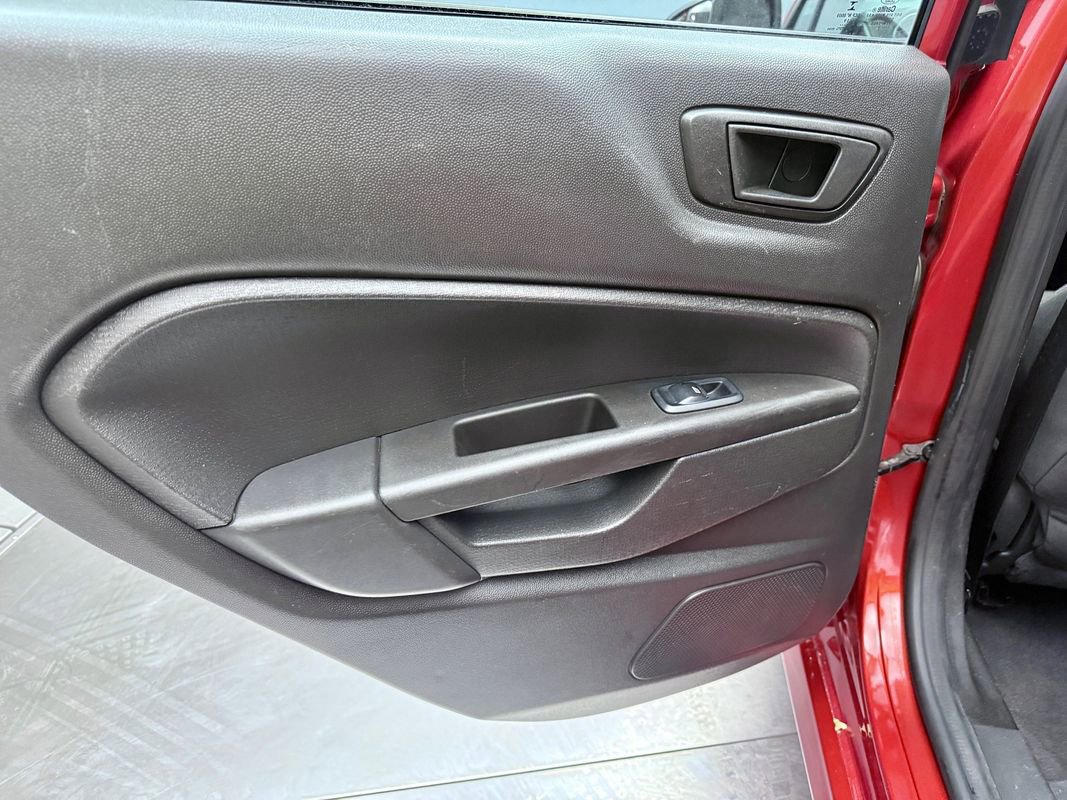 Used 2019 Ford Fiesta ST-Line image 18