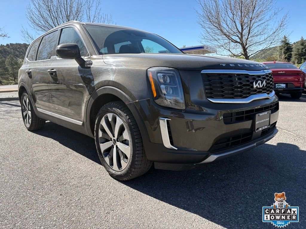 Certified 2022 Kia Telluride EX w/ EX Premium Package AWD/4WD image 11