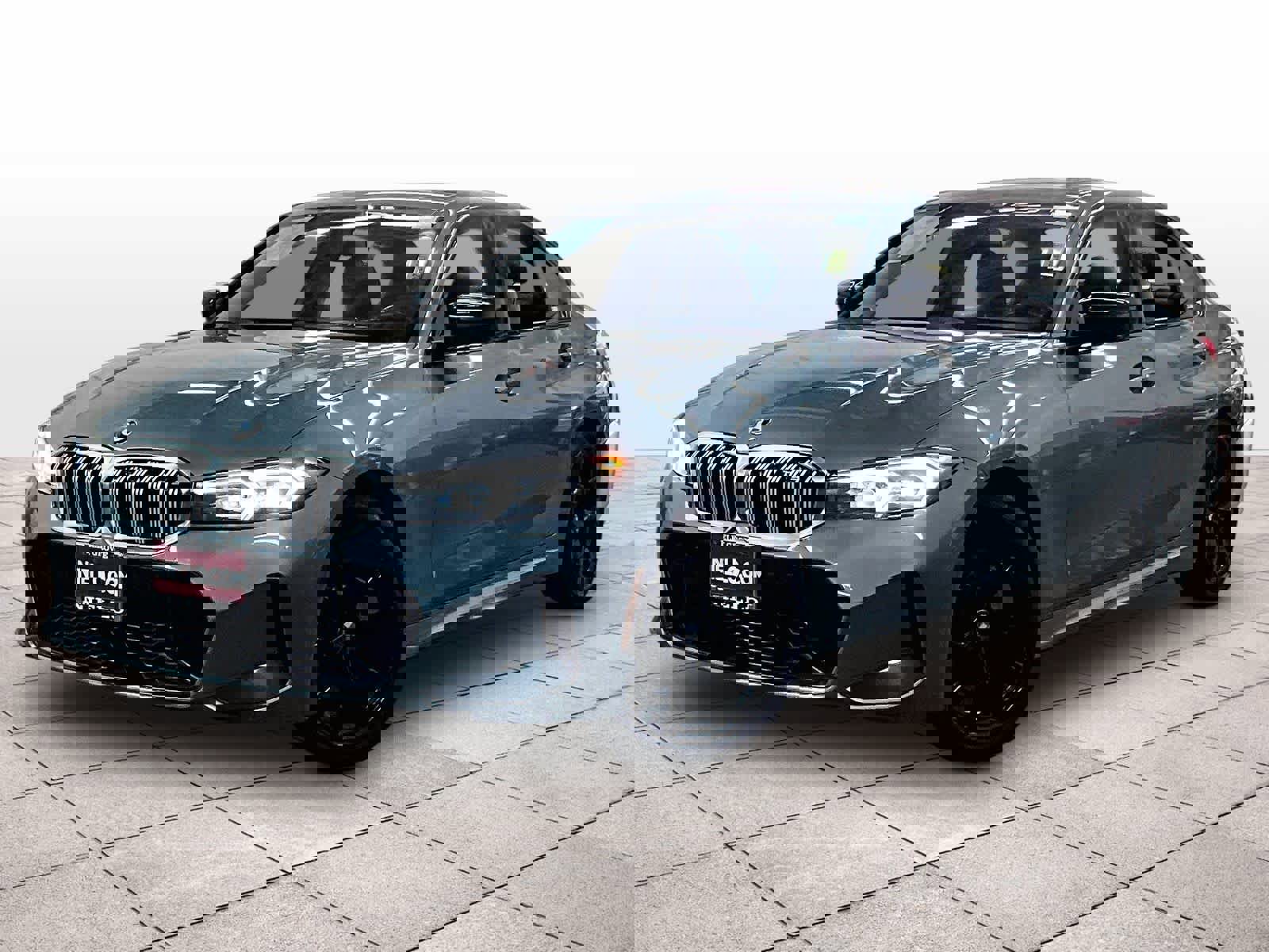 Used 2025 BMW 330i xDrive Sedan image 1