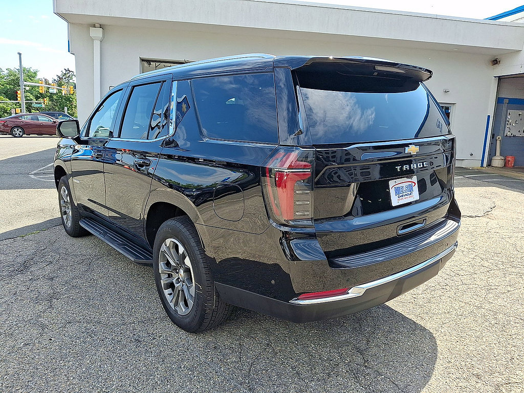 Certified 2025 Chevrolet Tahoe LS AWD/4WD image 21